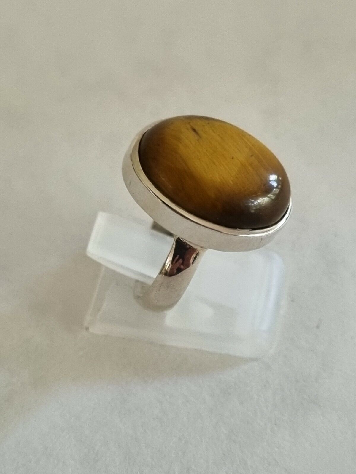 Ring Tigers Eye Ring polished crystal Gemstone sterling silver size 8.0