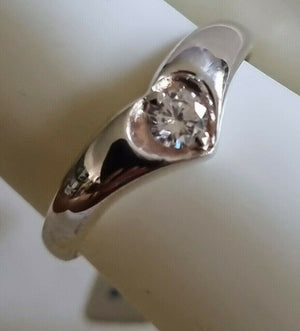 Ring Cubic Zirconia polished crystal Gemstone sterling silver size 10 heart