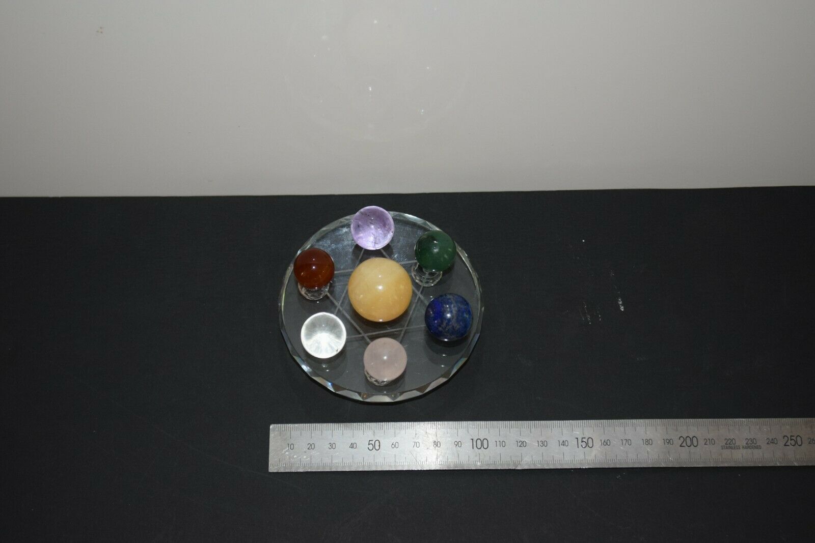 Crystal Grid with spheres chakra set Glass plate Reiki Handicraft gemstones